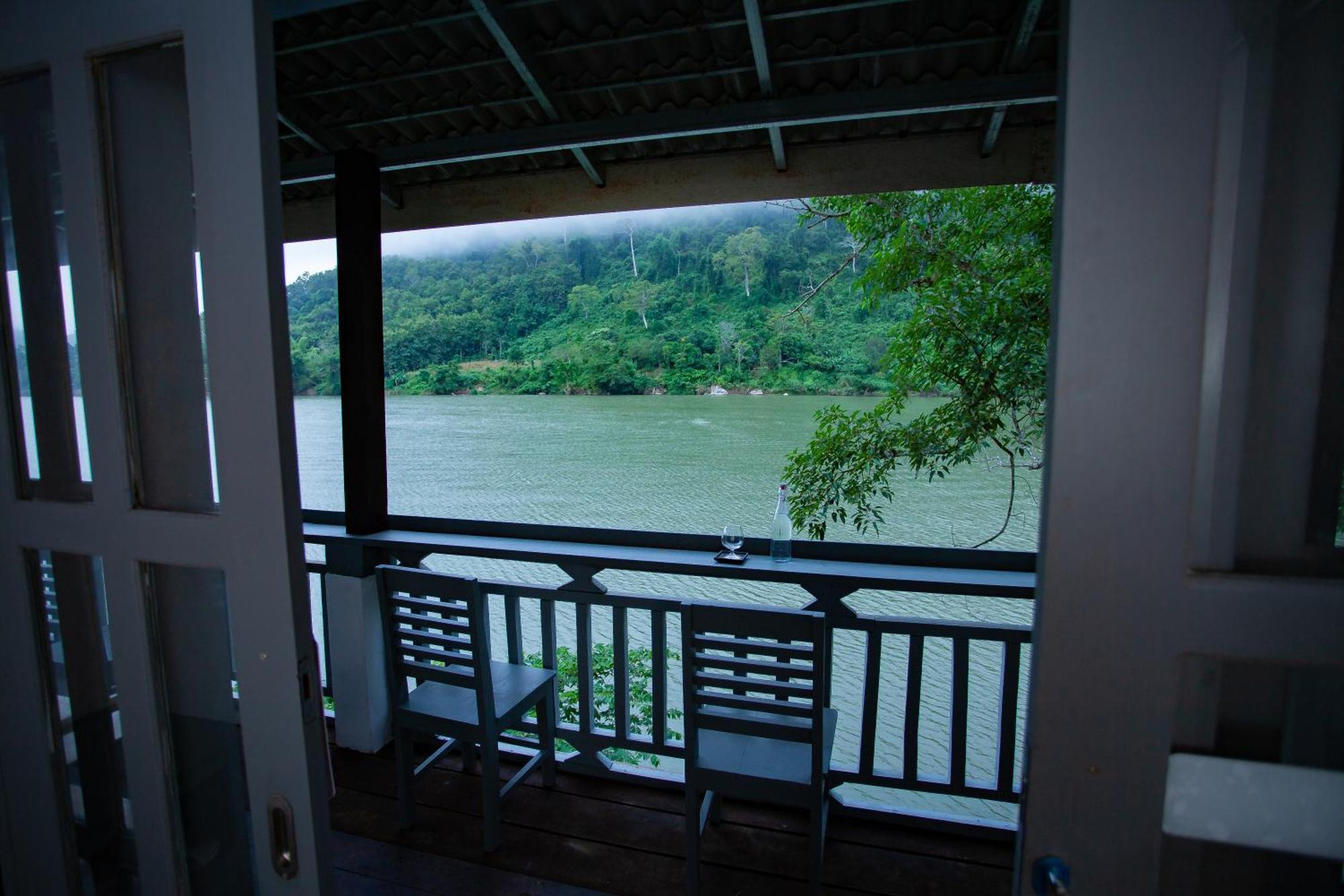 Dokchampa River View Villa Nongkhiaw المظهر الخارجي الصورة