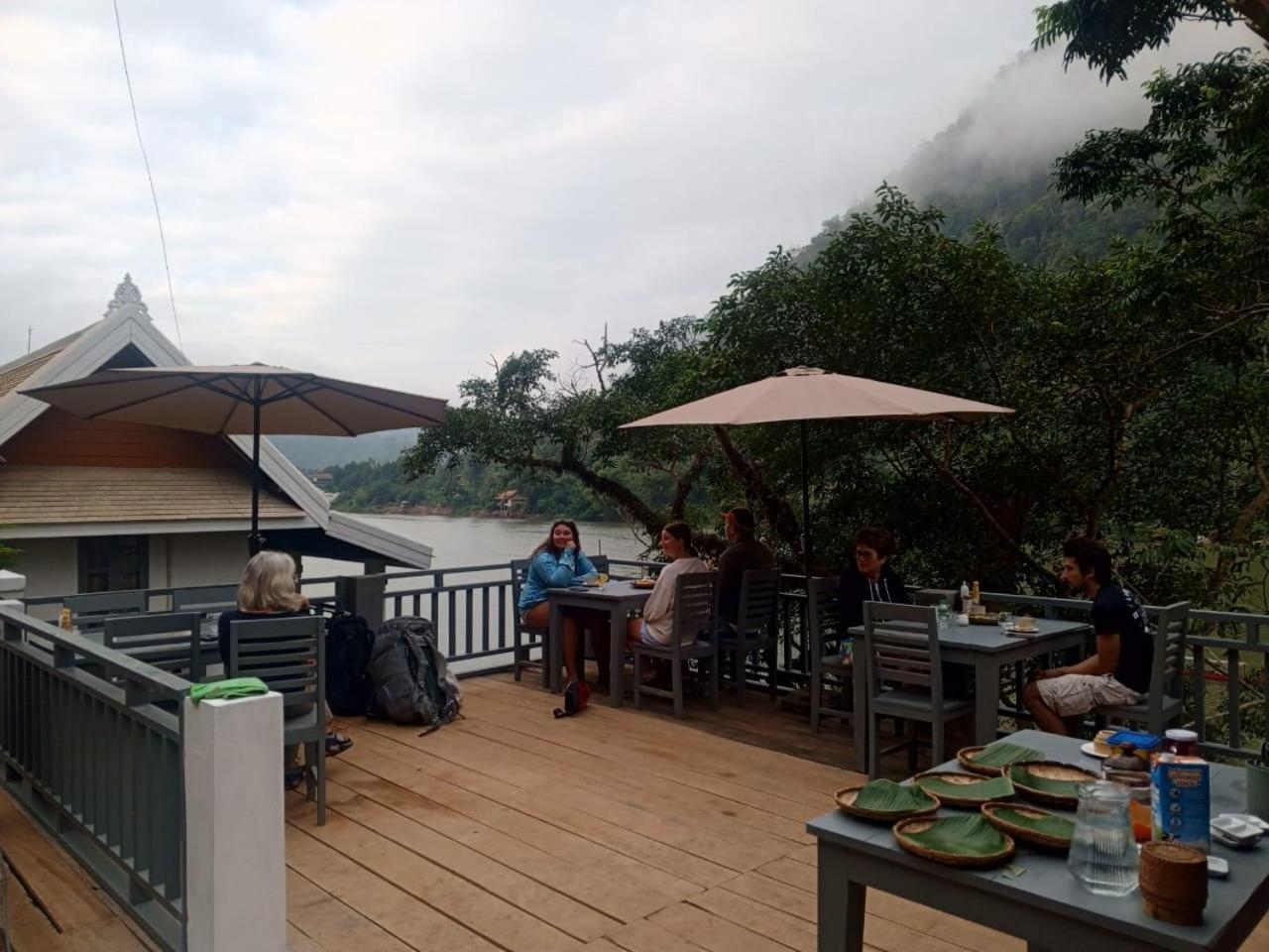 Dokchampa River View Villa Nongkhiaw المظهر الخارجي الصورة